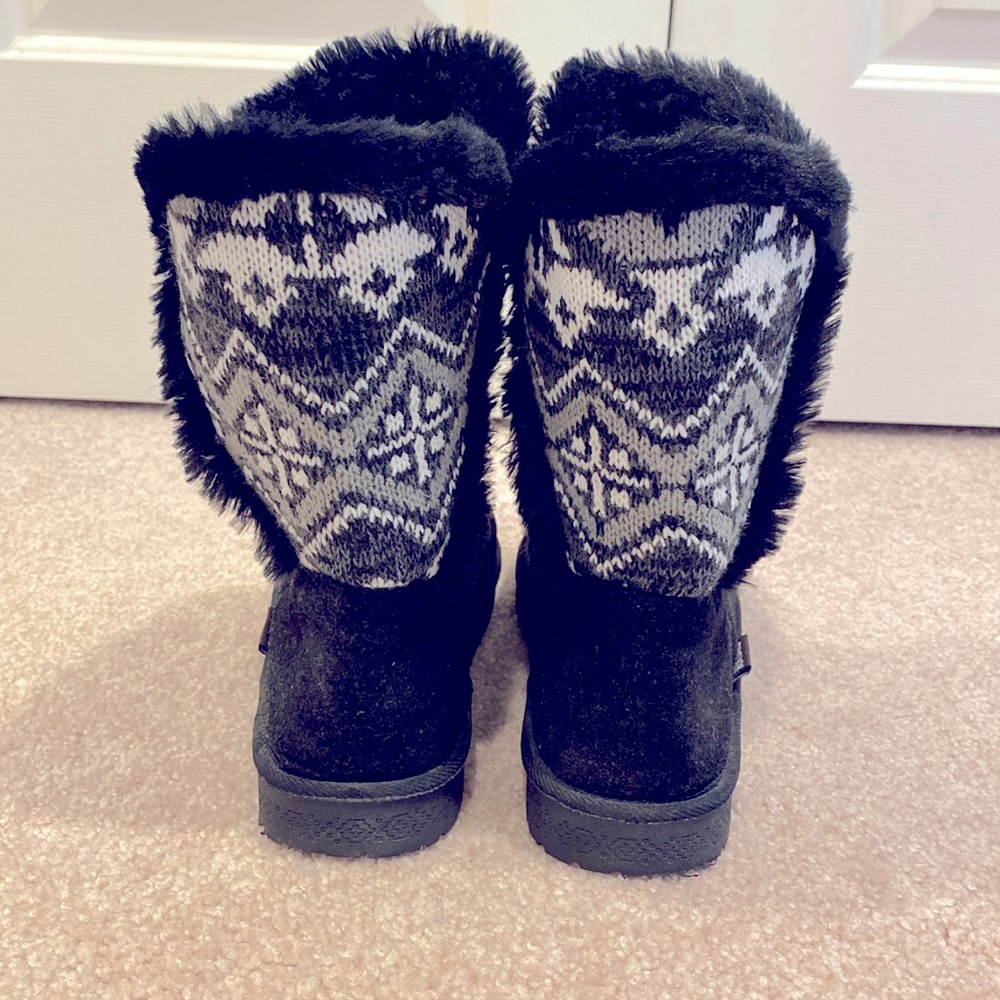 Muk Luks Patterned Boots